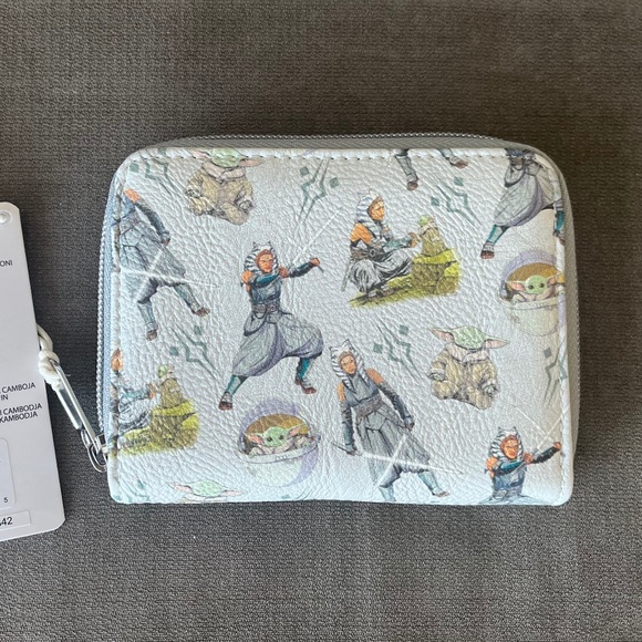 Funko Ahsoka and Grogu Wallet - Picture 2 of 3